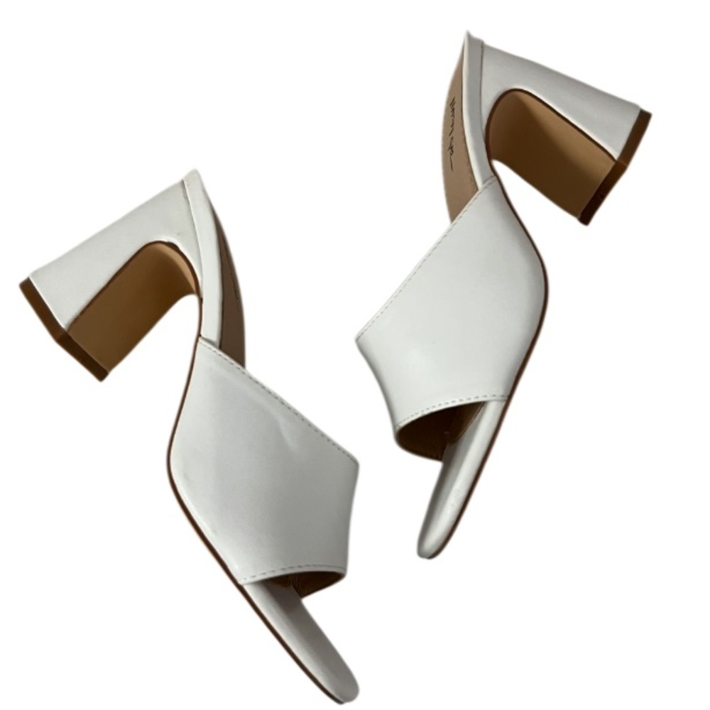 NEW Nasty Gal Slip-On Chunky Heel Square Toe Slide Sandals White 5.5